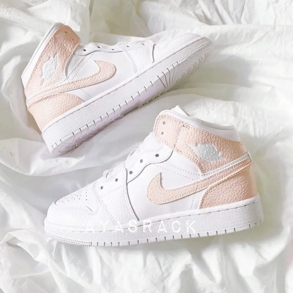 Custom painted Air jordan 1 mid - Picture 1 of 2